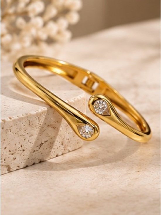 Anthropologie Jewelry - 18K Gold Plated Teardrop Crystal Cuff Bracelet Minimalist Elegant Jewelry